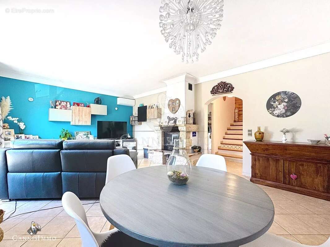 Maison à PEYMEINADE