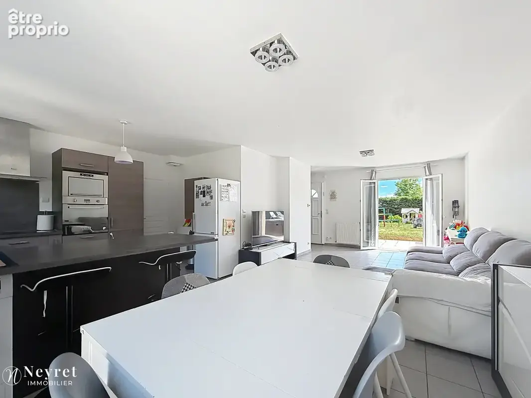 Maison de 99m2 avec 474m2 de jardin Vaugneray (69670) - photo 4