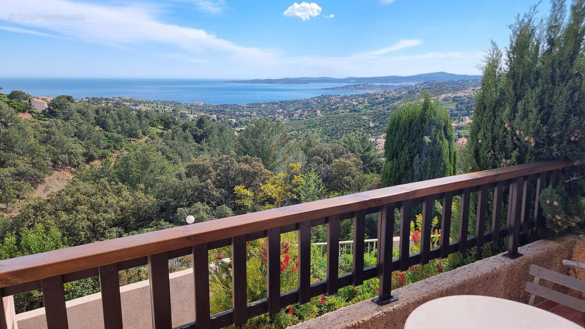 Appartement à LES ISSAMBRES