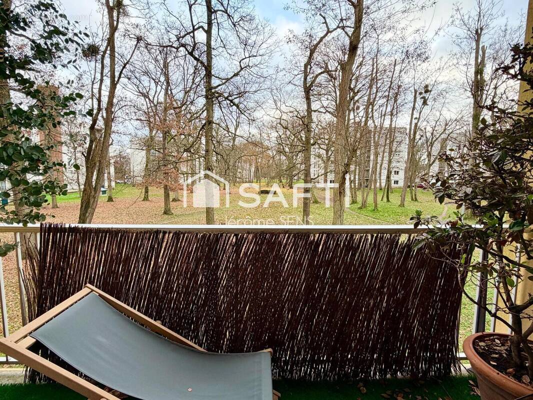 Photo 1 - Appartement à VERNEUIL-SUR-SEINE