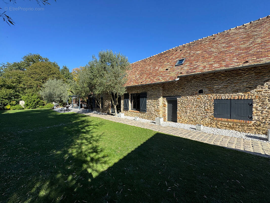 Maison à GROSROUVRE