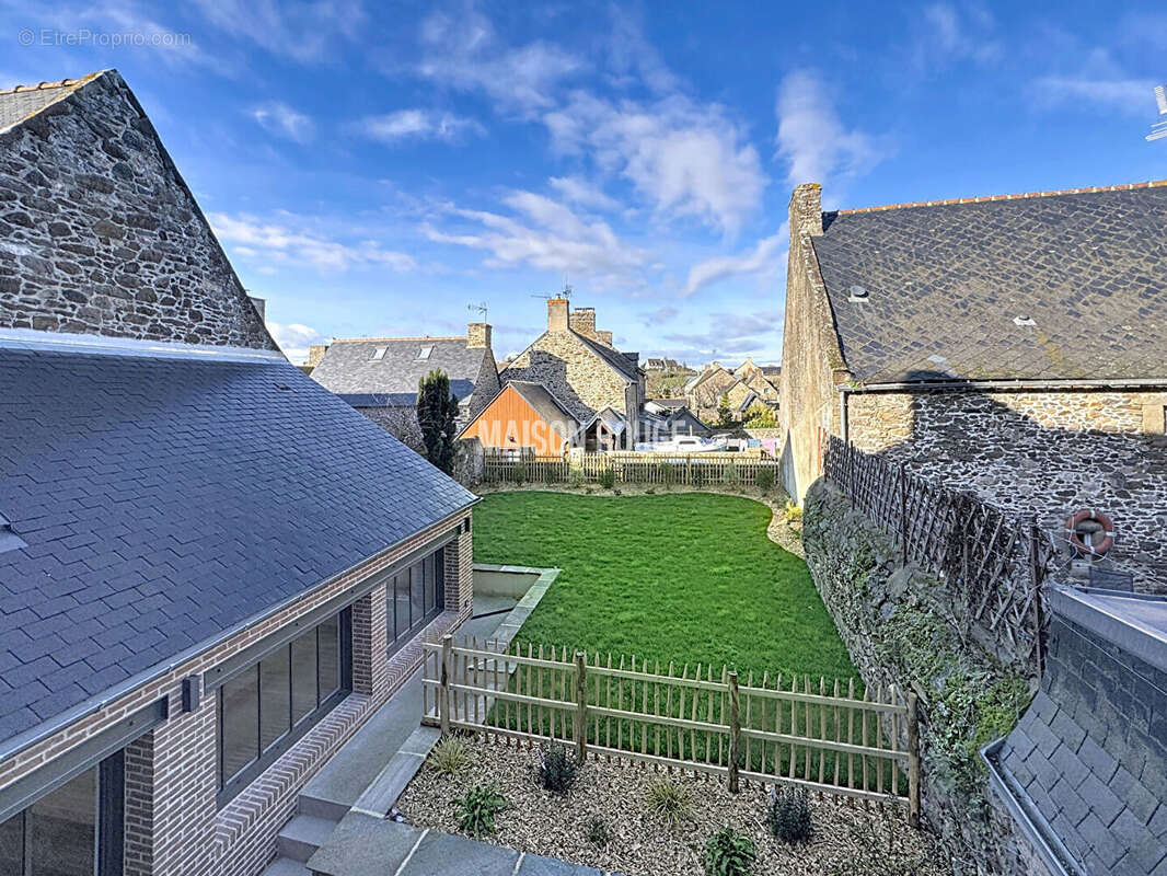 Maison à SAINT-SULIAC