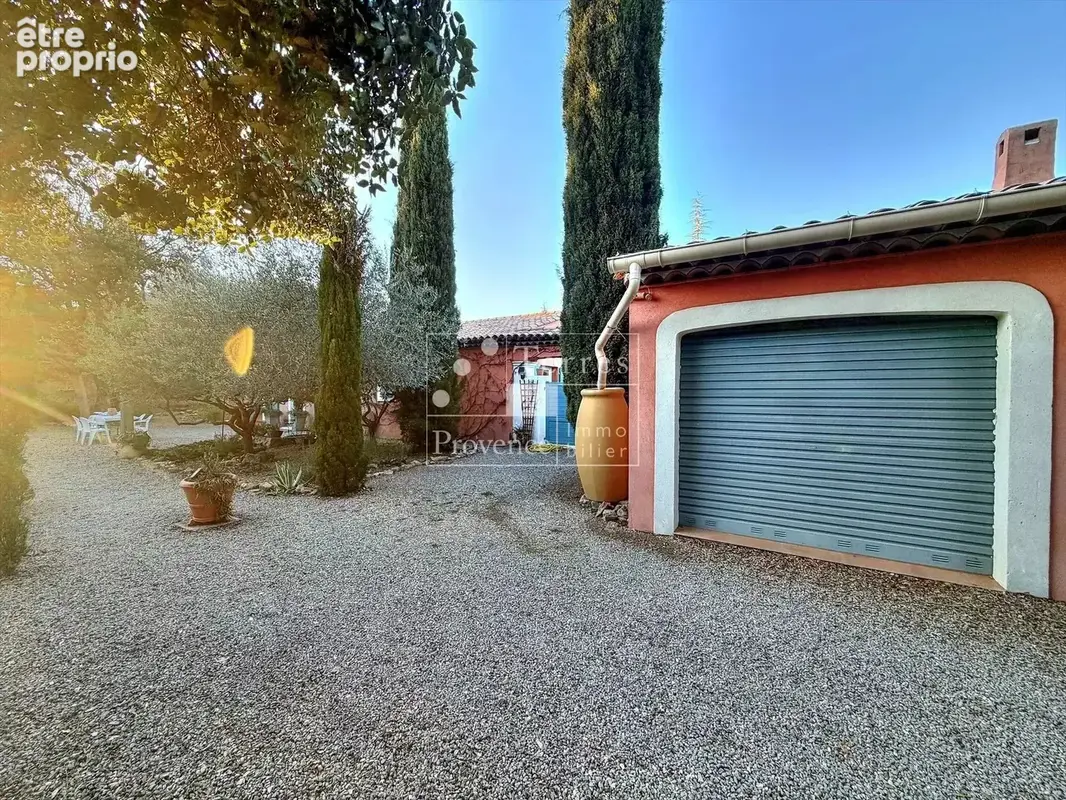 Maison de plain-pied avec piscine et appartement indépendant – Tourtour - photo 21