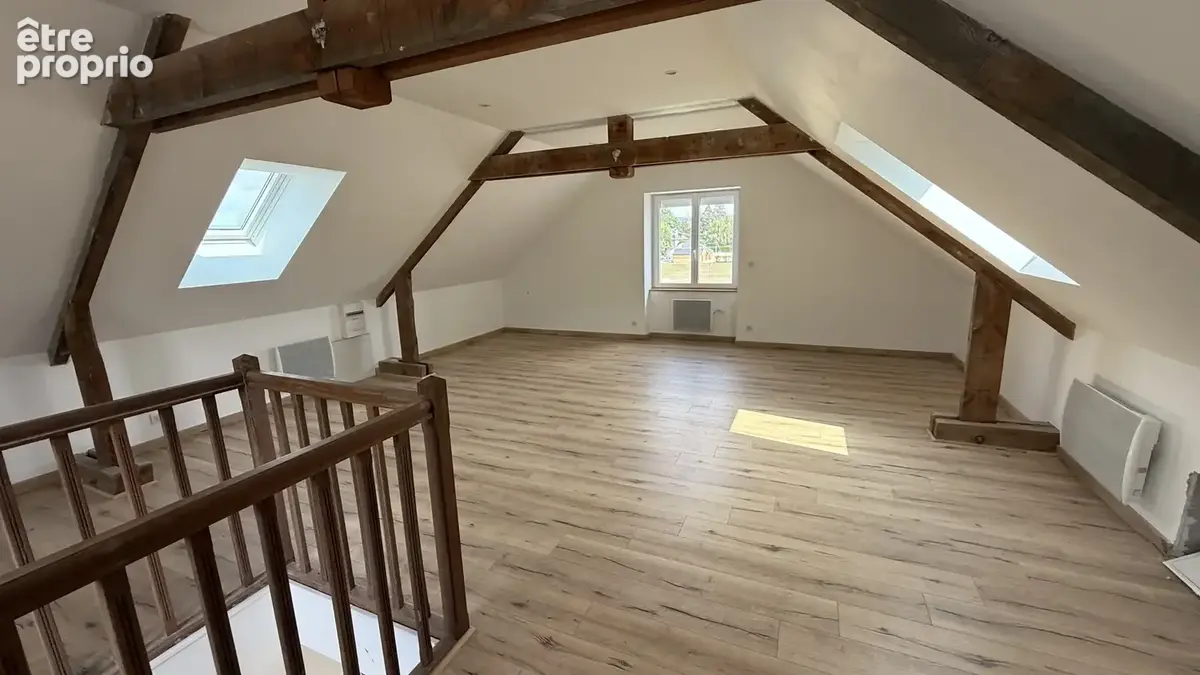 Maison en pierre rénovée avec terrain attenant - photo 8