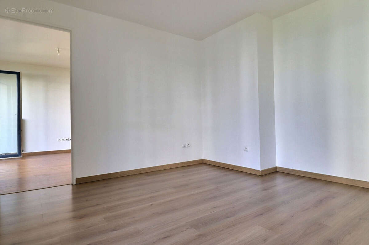 Appartement à COLOMBES