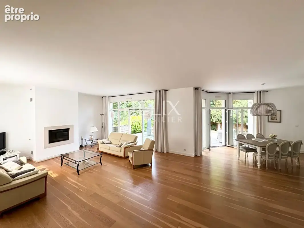 Magnifique maison contemporaine aux volumes généreux à L'Etang La Ville de 249 M² - photo 5