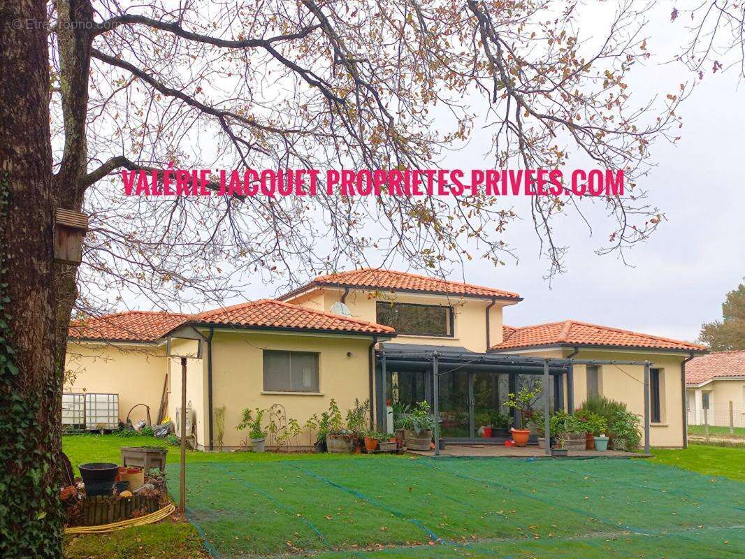 Maison à SAINT-SEURIN-SUR-L&#039;ISLE