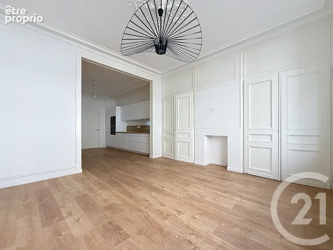 Appartement 2 pièces 50 m² à vendre à Lille (59000) - photo 3