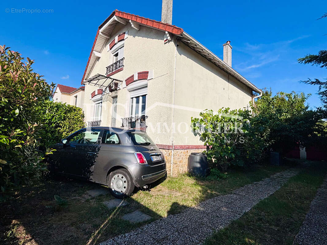 Maison à SAINT-PRIX