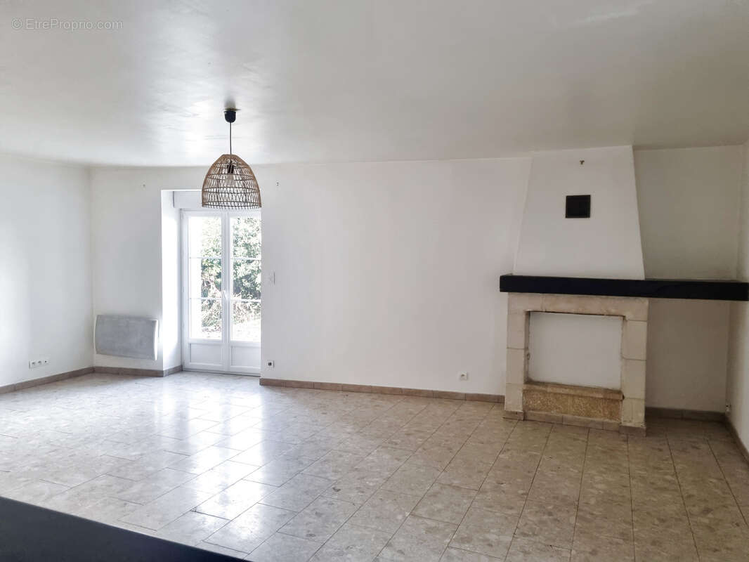 Maison à FAVEROLLES-SUR-CHER