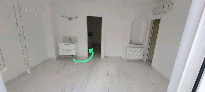 Maison à SAINTE-GENEVIEVE-DES-BOIS