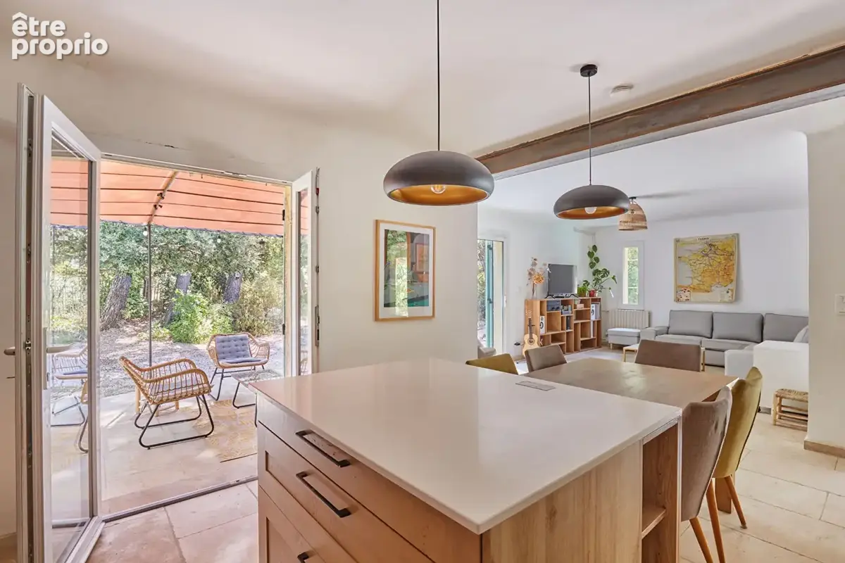 Au calme d'une impasse à Lourmarin : 4 chambres, piscine, aucun vis-à-vis - photo 7