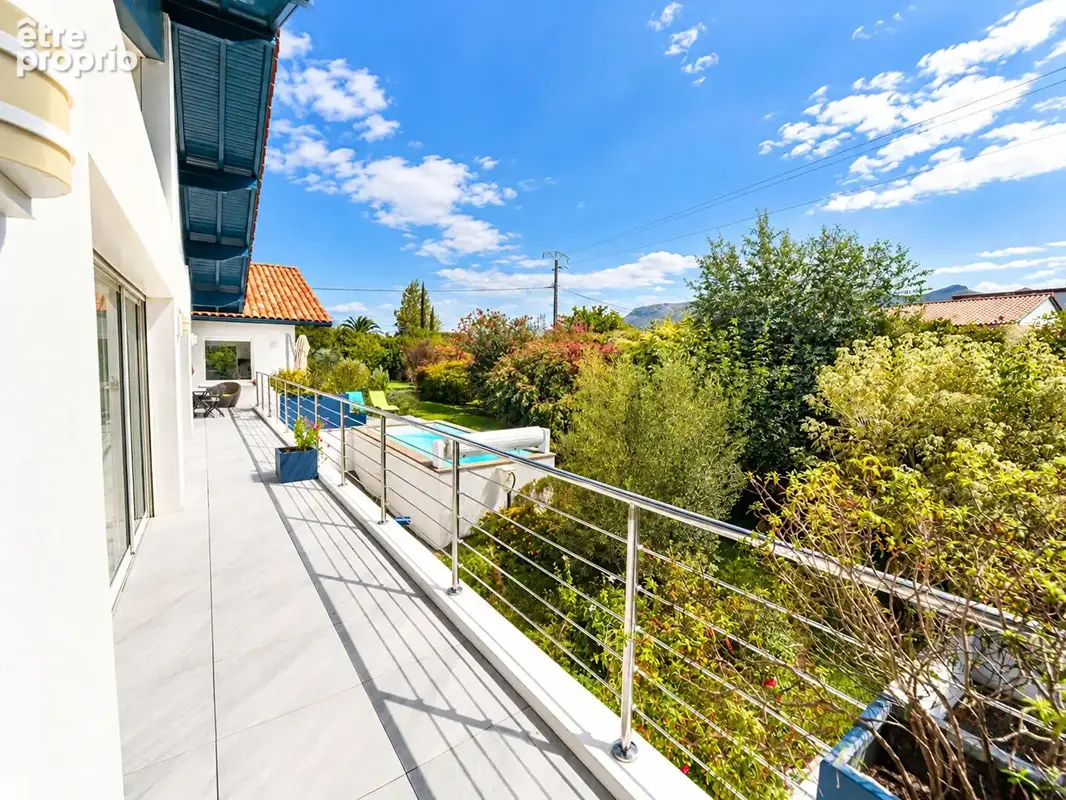 Maison 295m² à urrugne - photo 17