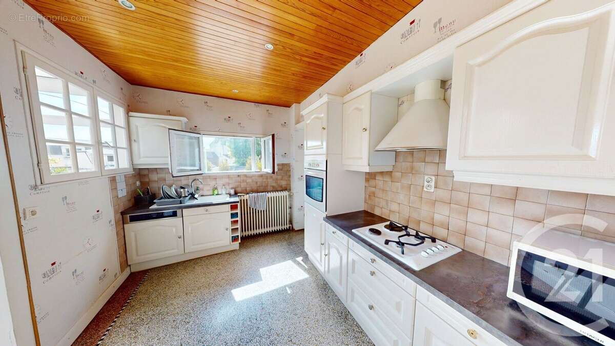 Maison à SAINT-QUENTIN