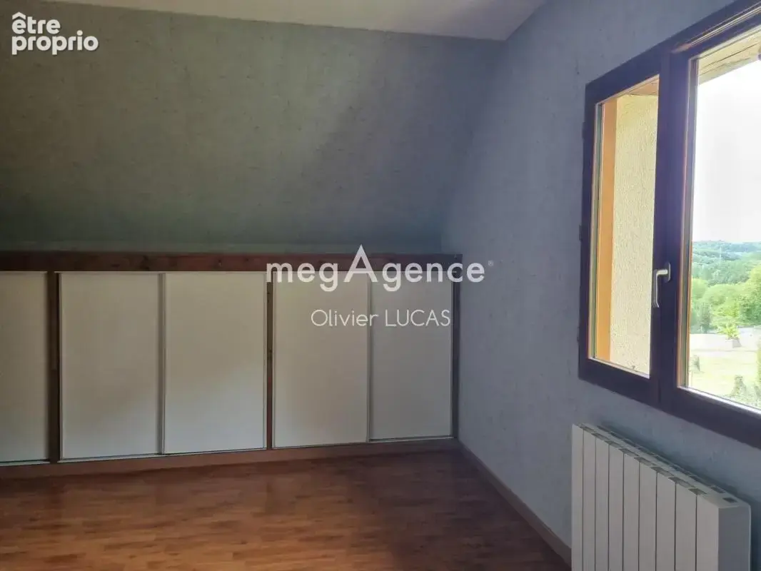 maison contemporaine de 117m² de quatre chambres à quelques minutes de Pont Audemer - photo 3