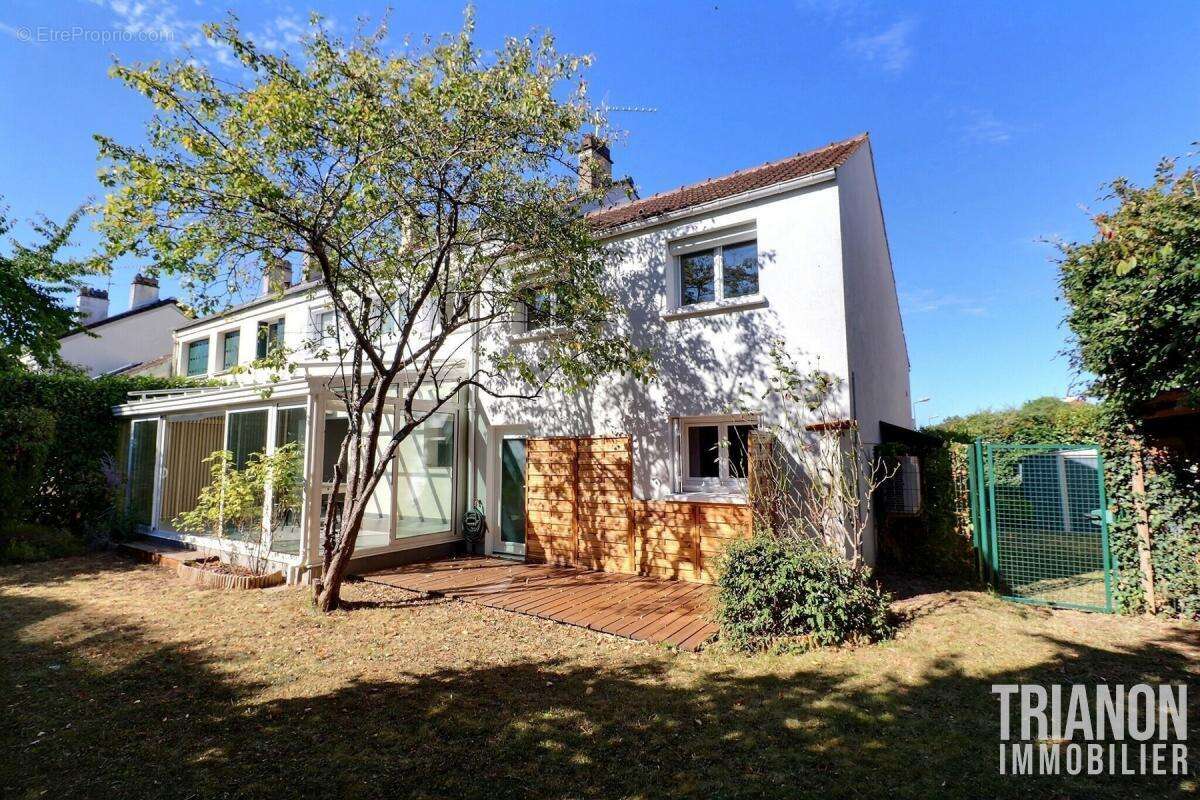 Maison à VILLEPREUX