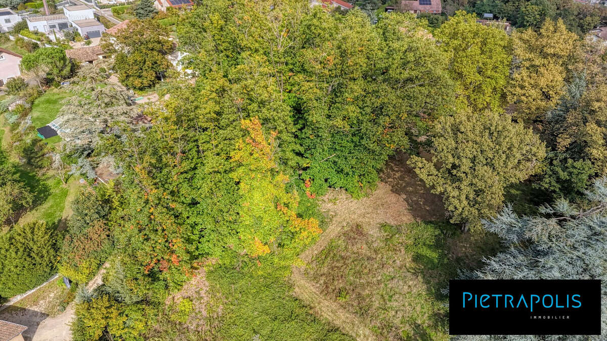 Terrain à VIENNE