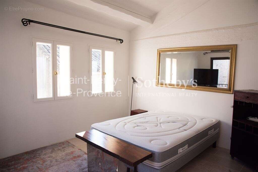 Maison de charme avec piscine au cœur de Maussane-les-Alpilles - photo 11