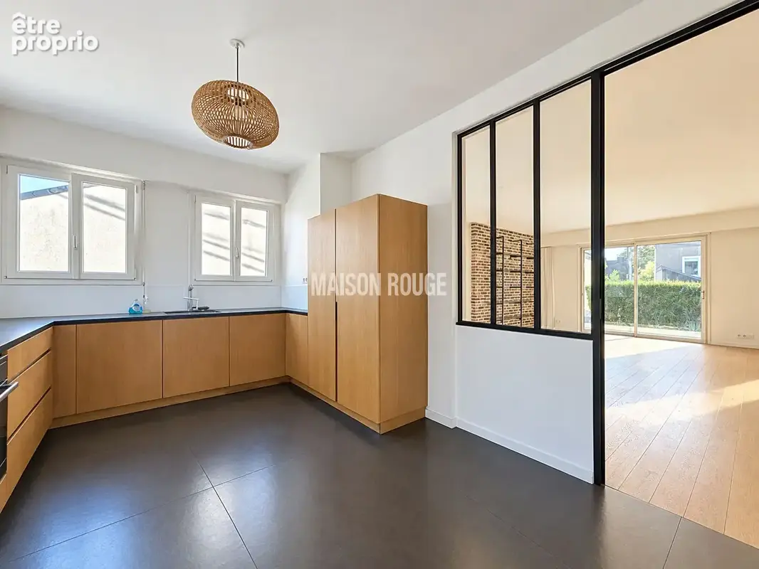 Grande maison familiale  proche des Prairies Saint-Martin  5 chambres - photo 2