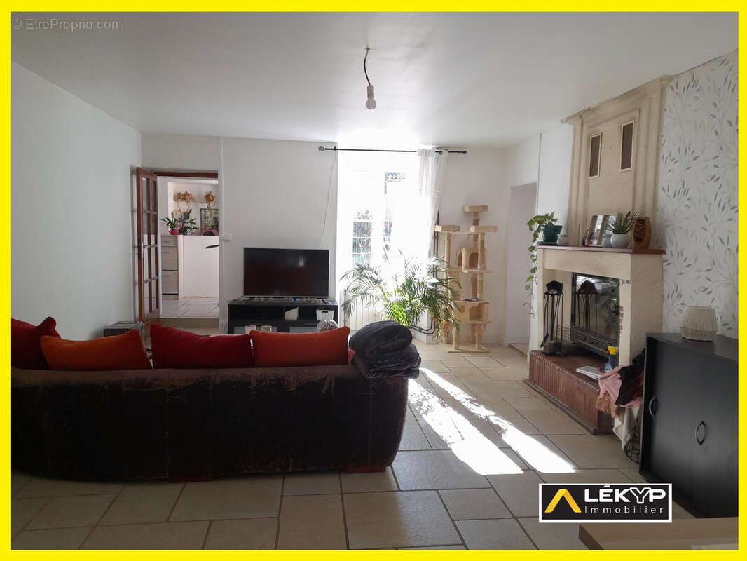 Maison à Massac (17490) - photo 6