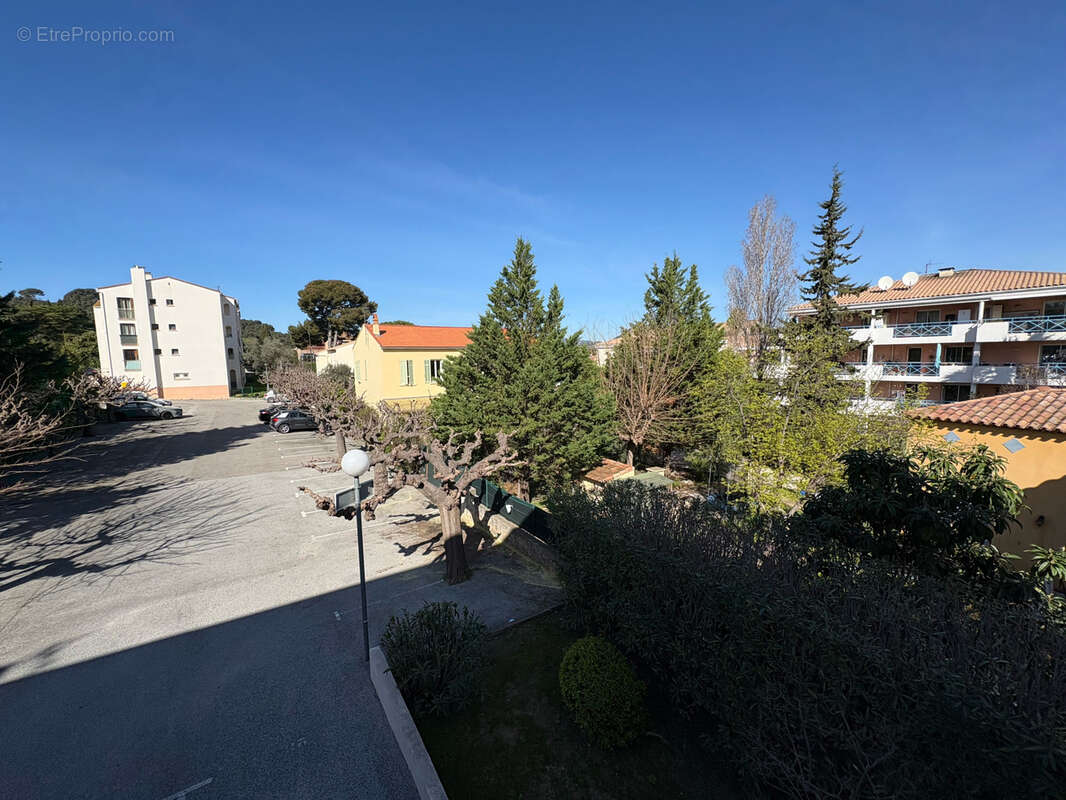 Appartement à HYERES