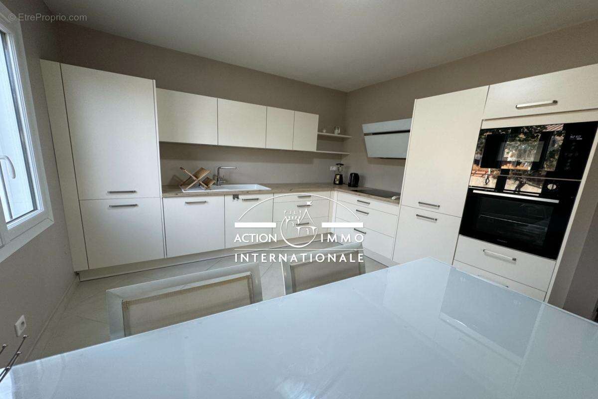 Maison à SAINT-MARTIN-DE-CRAU