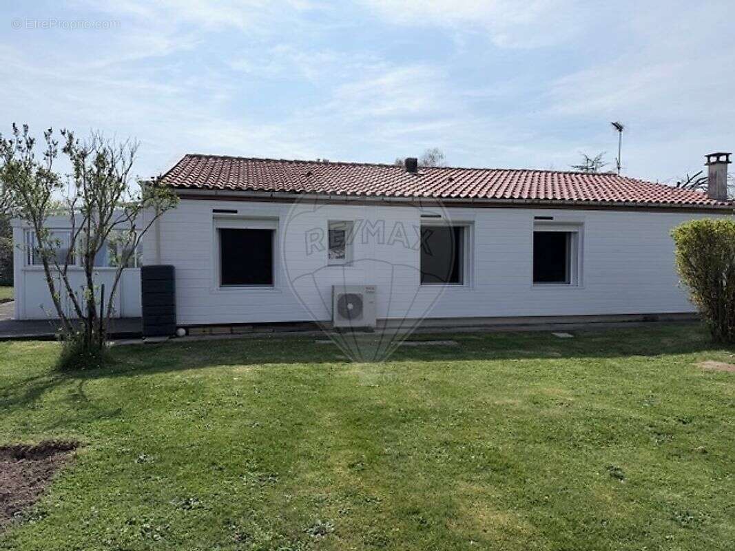 Maison à SABLONCEAUX