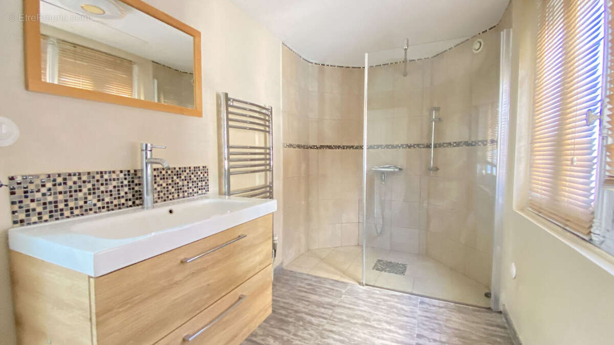 Maison à BOUXIERES-AUX-DAMES