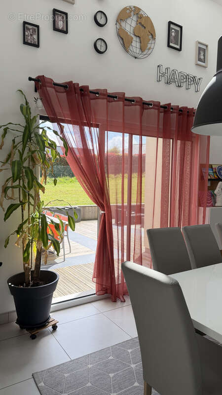 Maison 6 pièces 242m2 avec piscine - photo 5