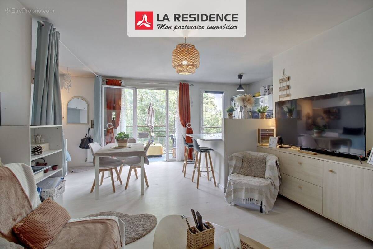 Appartement à LES MUREAUX