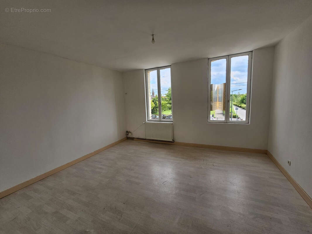 Appartement à BRUAY-SUR-L'ESCAUT
