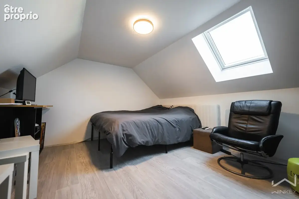 Maison 7 pièces 5 chambres 136 m2   Bezons, quartier des Chênes, tram T2 - photo 16