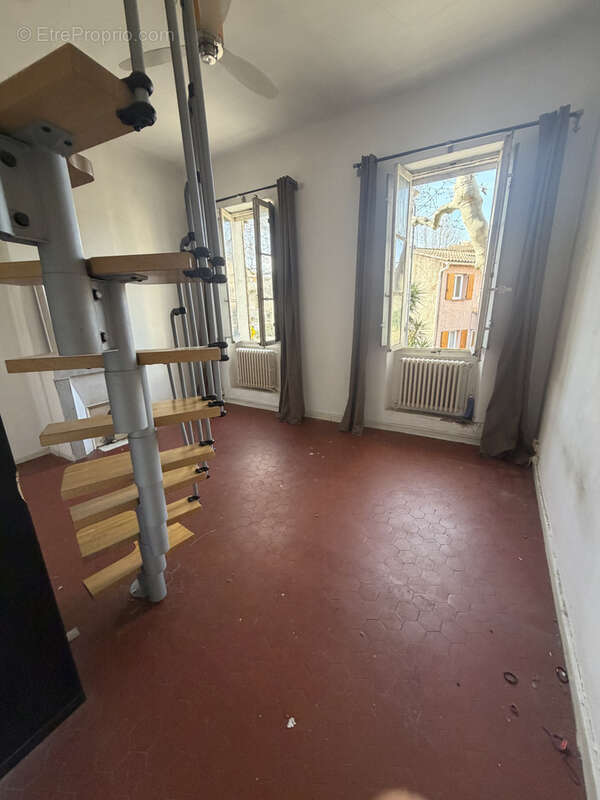 Appartement à MARSEILLE-13E