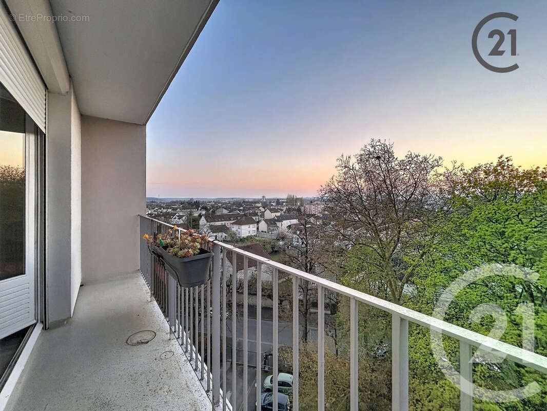 Appartement à MONTEREAU-FAULT-YONNE