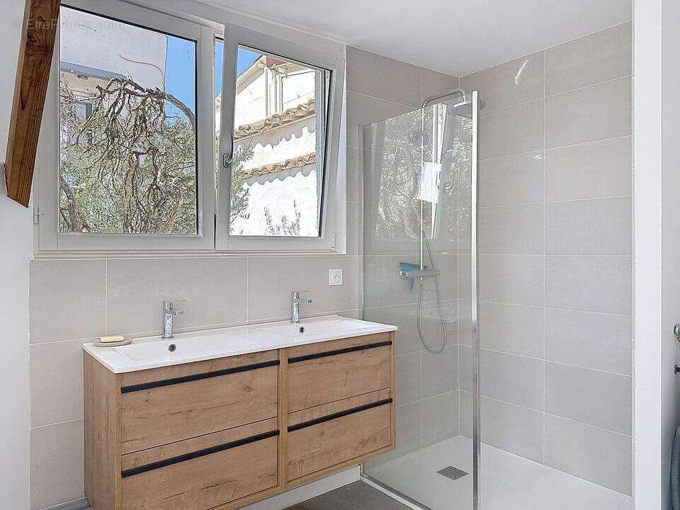 Maison à CALUIRE-ET-CUIRE