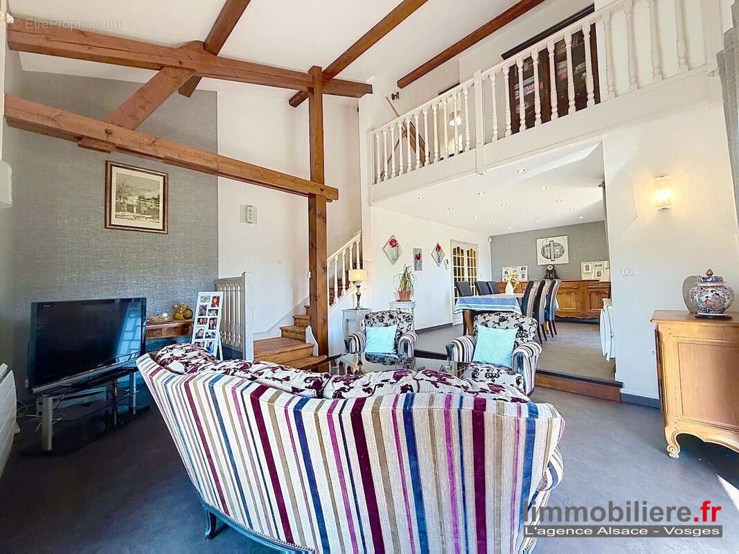 Maison 7 pièces 165 m² à vendre à Nayemont-Les-Fosses (88100) - photo 3