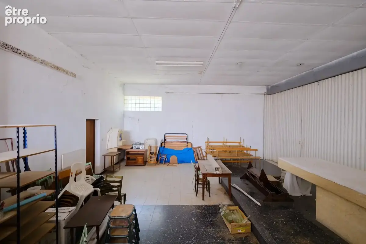 Commerce 518 m² à vendre à Beaucaire (30300) - photo 8