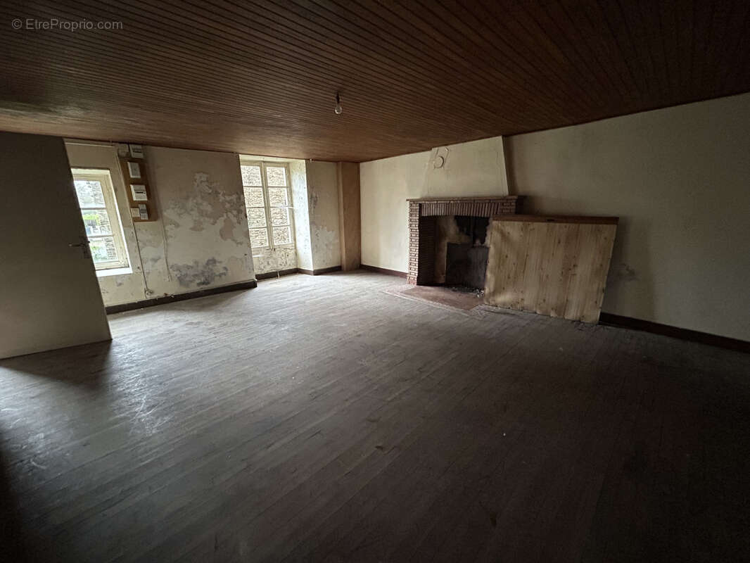 Maison à MONTEMBOEUF