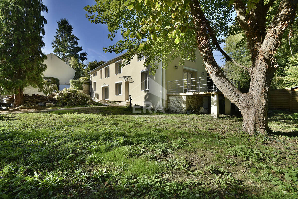 Maison à VILLIERS-SAINT-FREDERIC