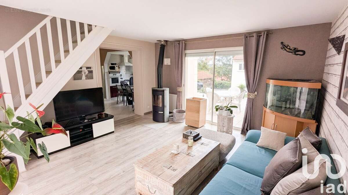 Photo 2 - Maison à COUPVRAY