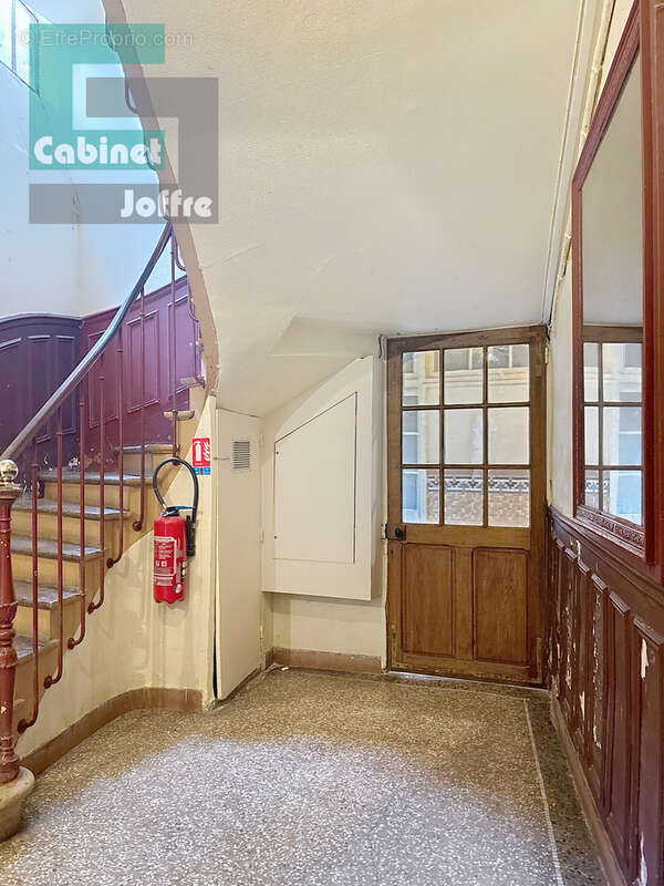 Appartement à FONTAINEBLEAU