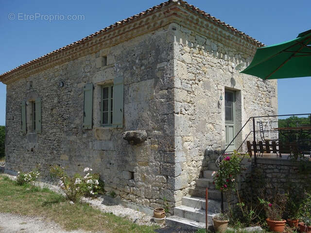 Maison à TOUFFAILLES