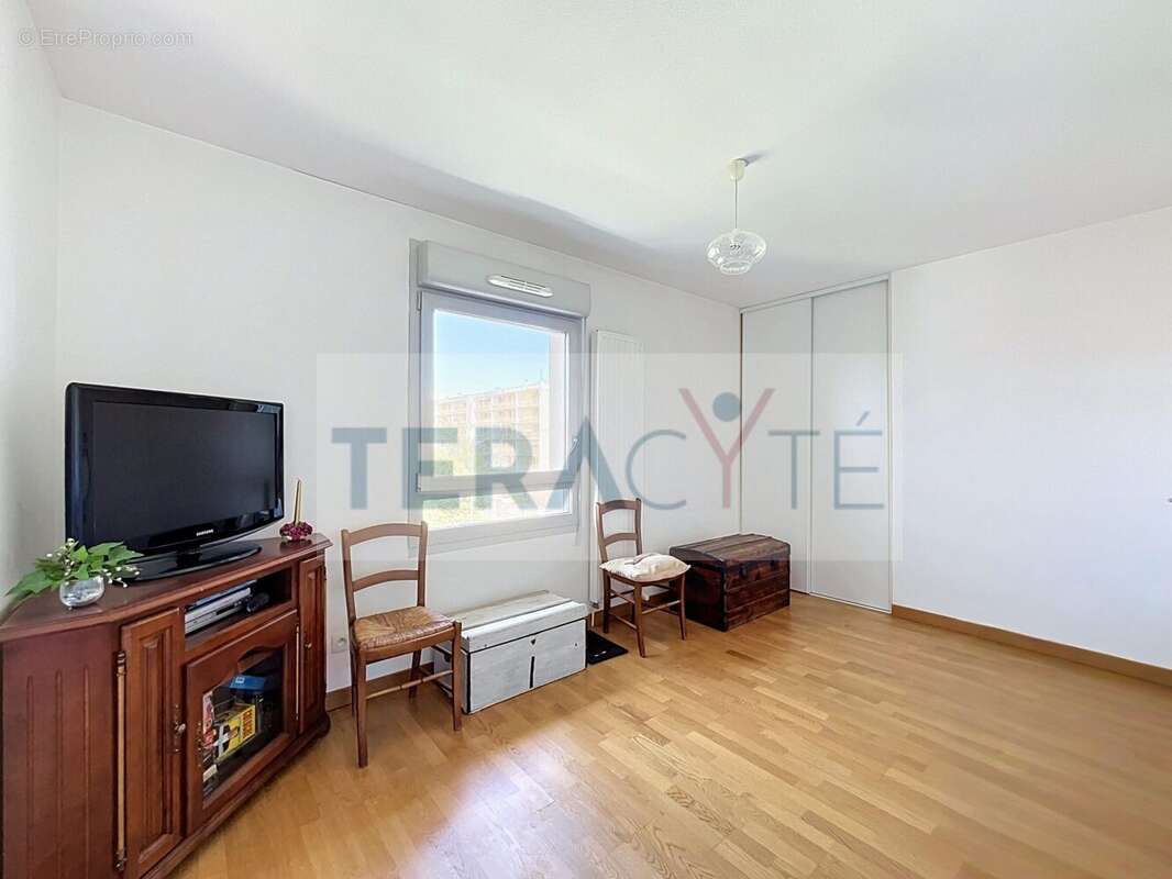 Appartement 72 m² à Villars-Les-Dombes  - photo 8