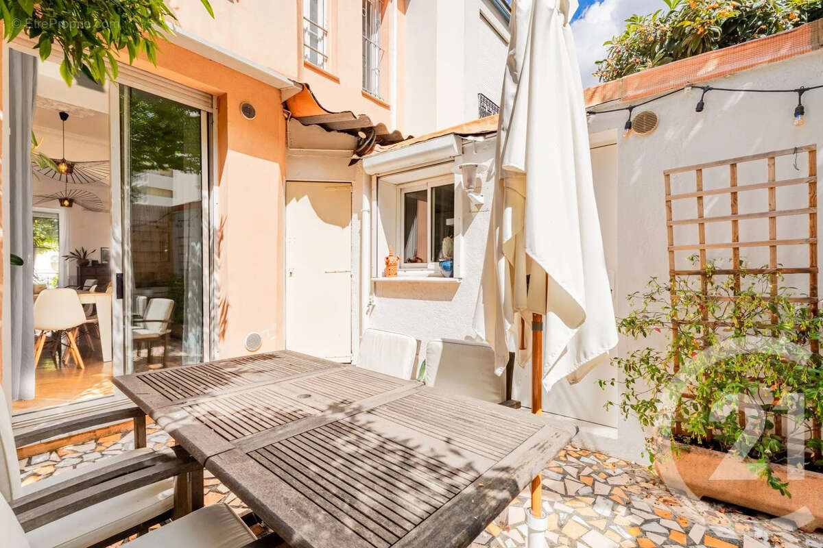 Maison 97 m² à Nice  - photo 6
