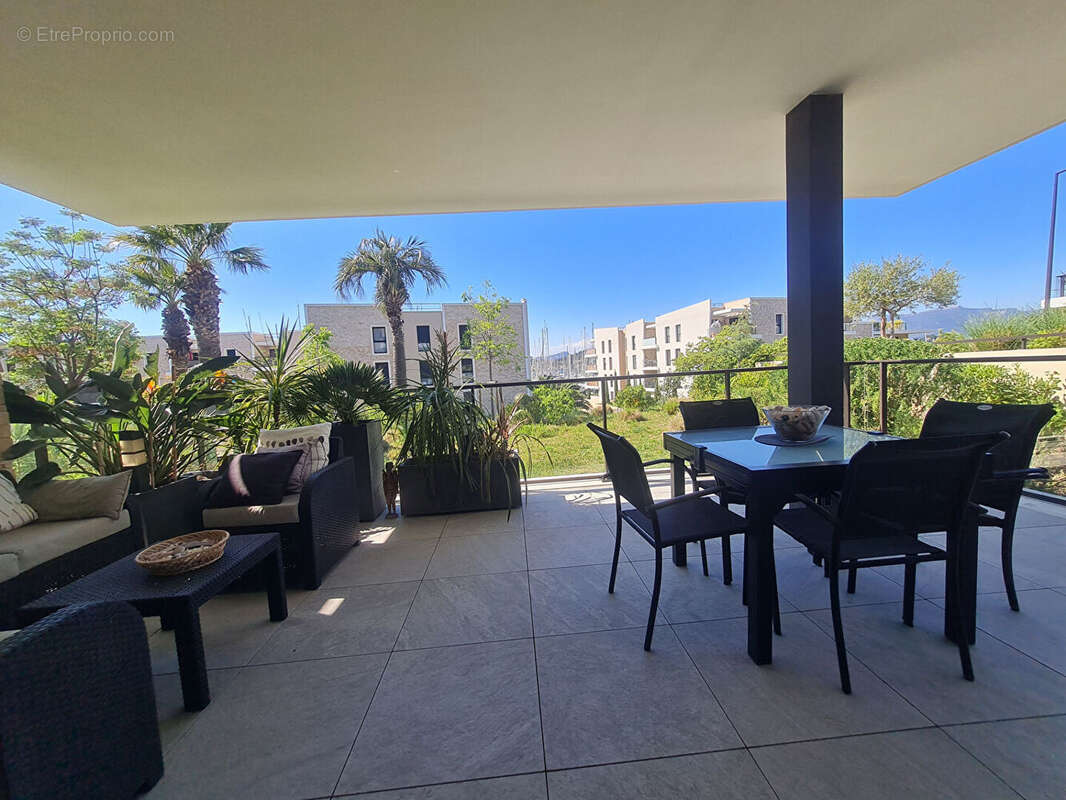 Appartement à SAINT-MANDRIER-SUR-MER