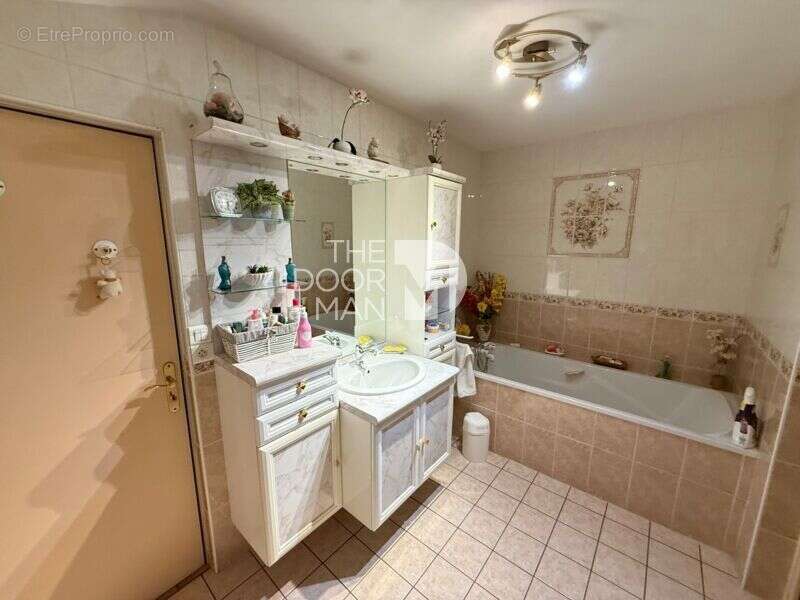 Maison 52000 - photo 13