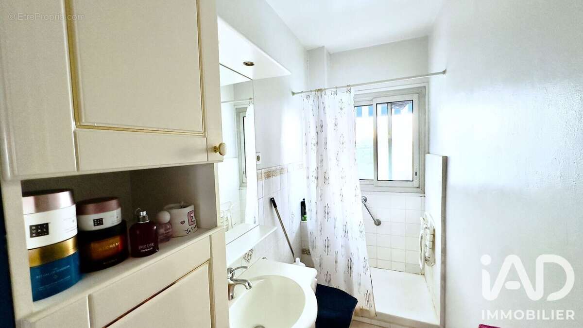 Appartement 52 m² à Toulon  - photo 8