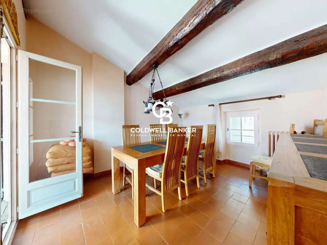 Appartement à GASSIN