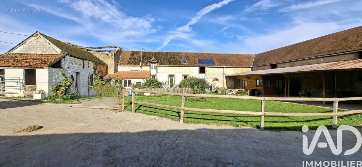 Photo 1 - Maison à SENS