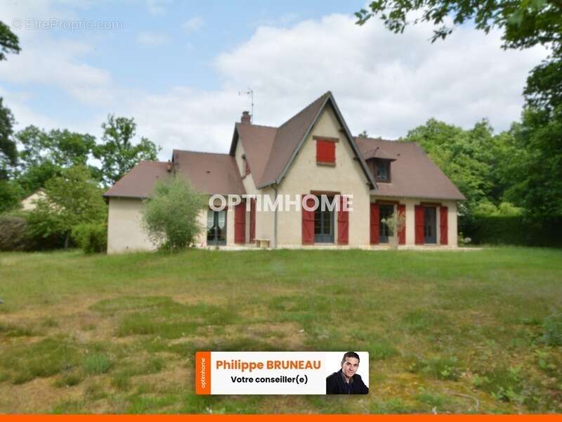 Maison à SYLVAINS-LES-MOULINS